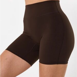BuffBunny Legacy Short 6” Cold Brew Bike Shorts